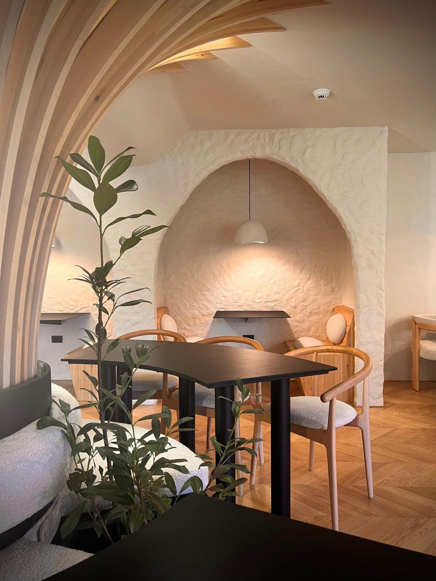 Garden Retreat (Adults Only) Hotel Bran  Bagian luar foto