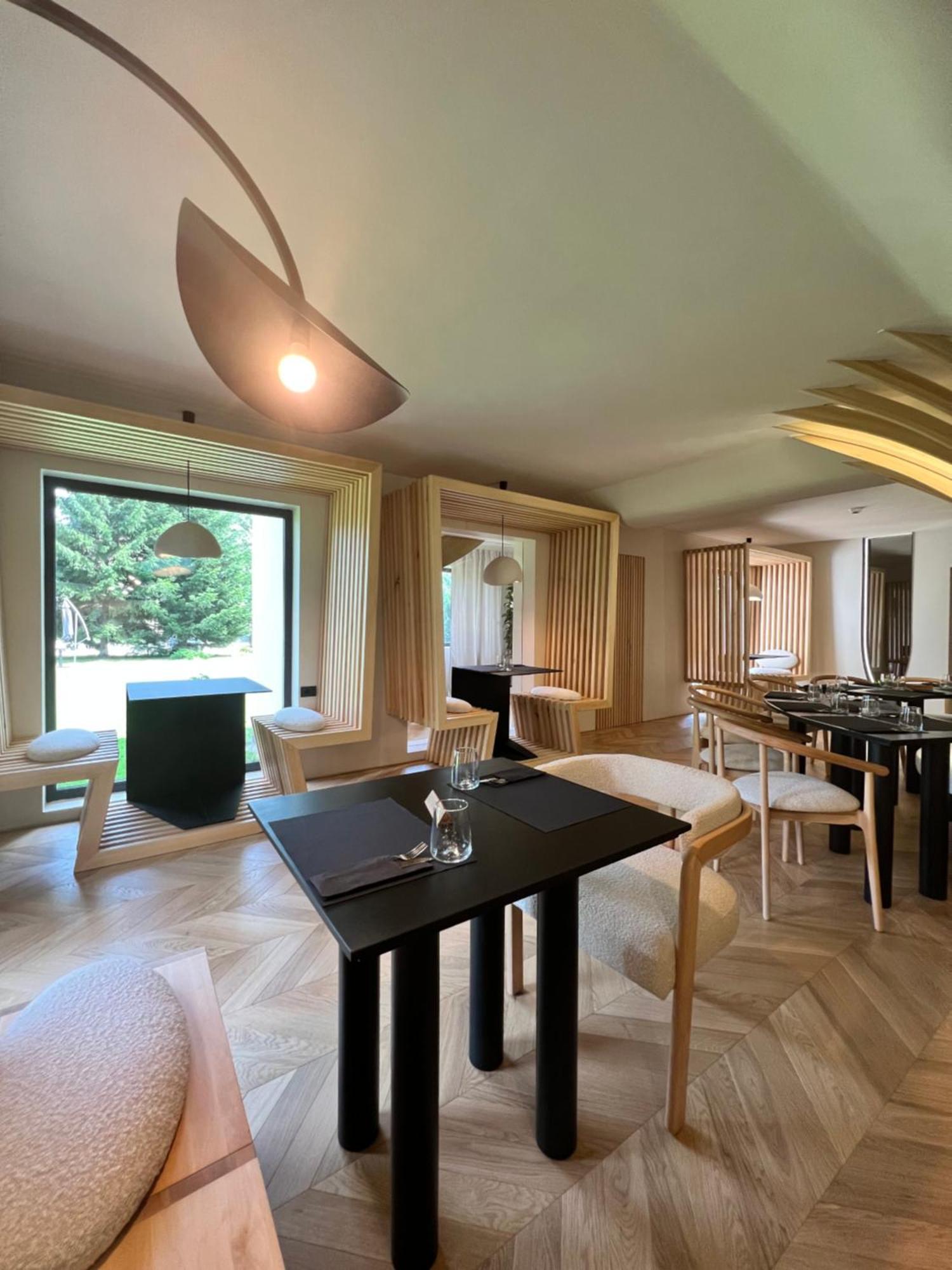 Garden Retreat (Adults Only) Hotel Bran  Bagian luar foto