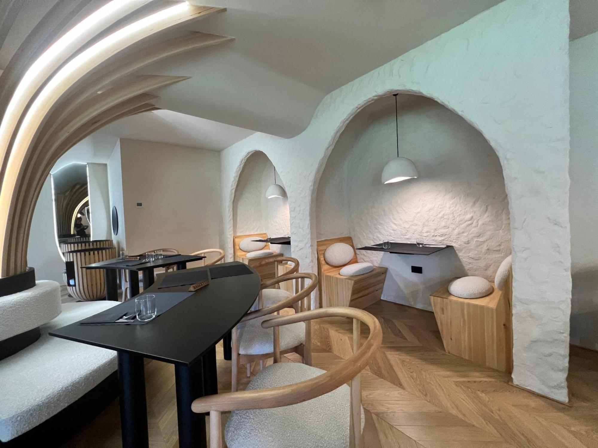 Garden Retreat (Adults Only) Hotel Bran  Bagian luar foto