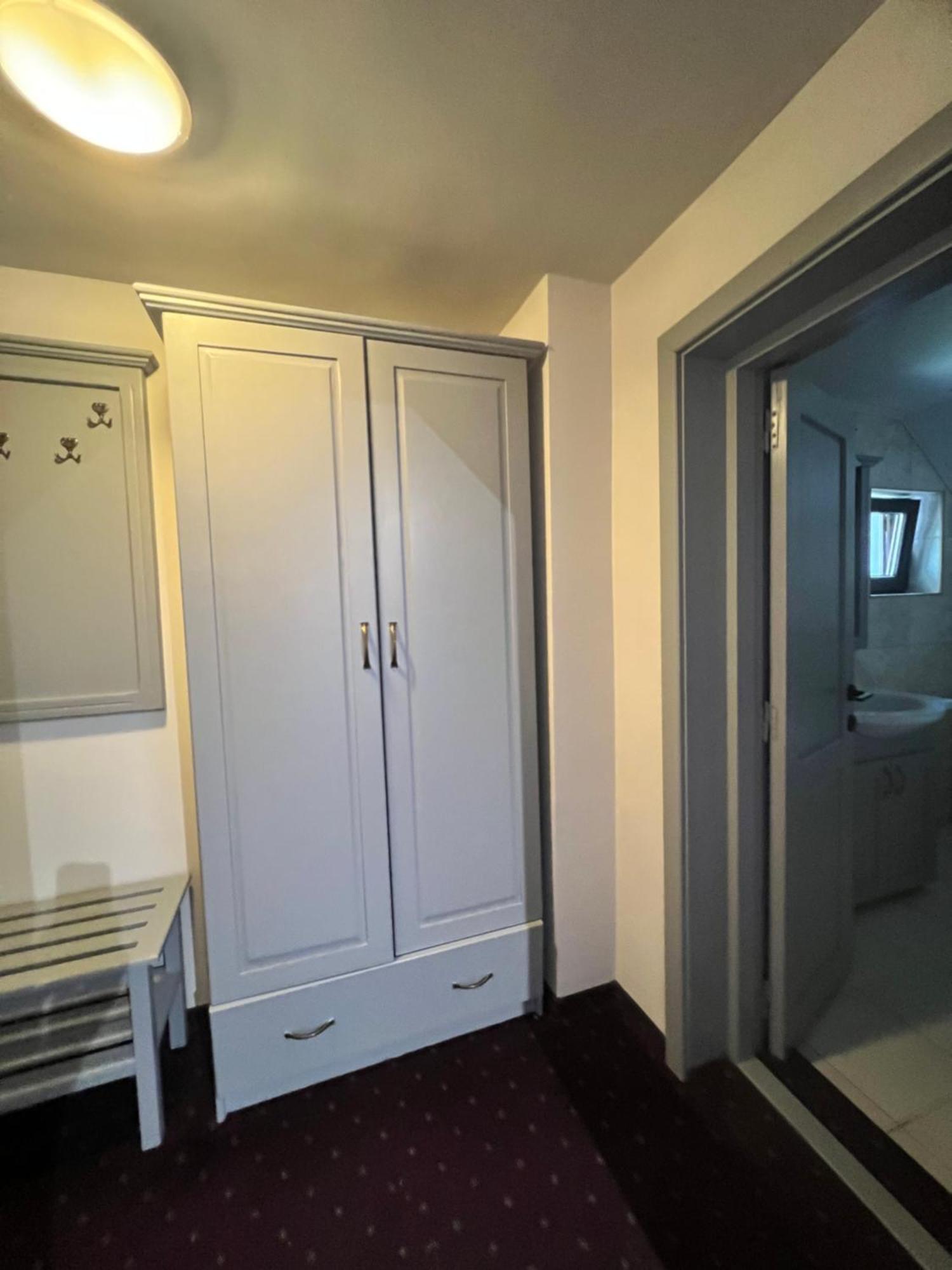 Garden Retreat (Adults Only) Hotel Bran  Bagian luar foto